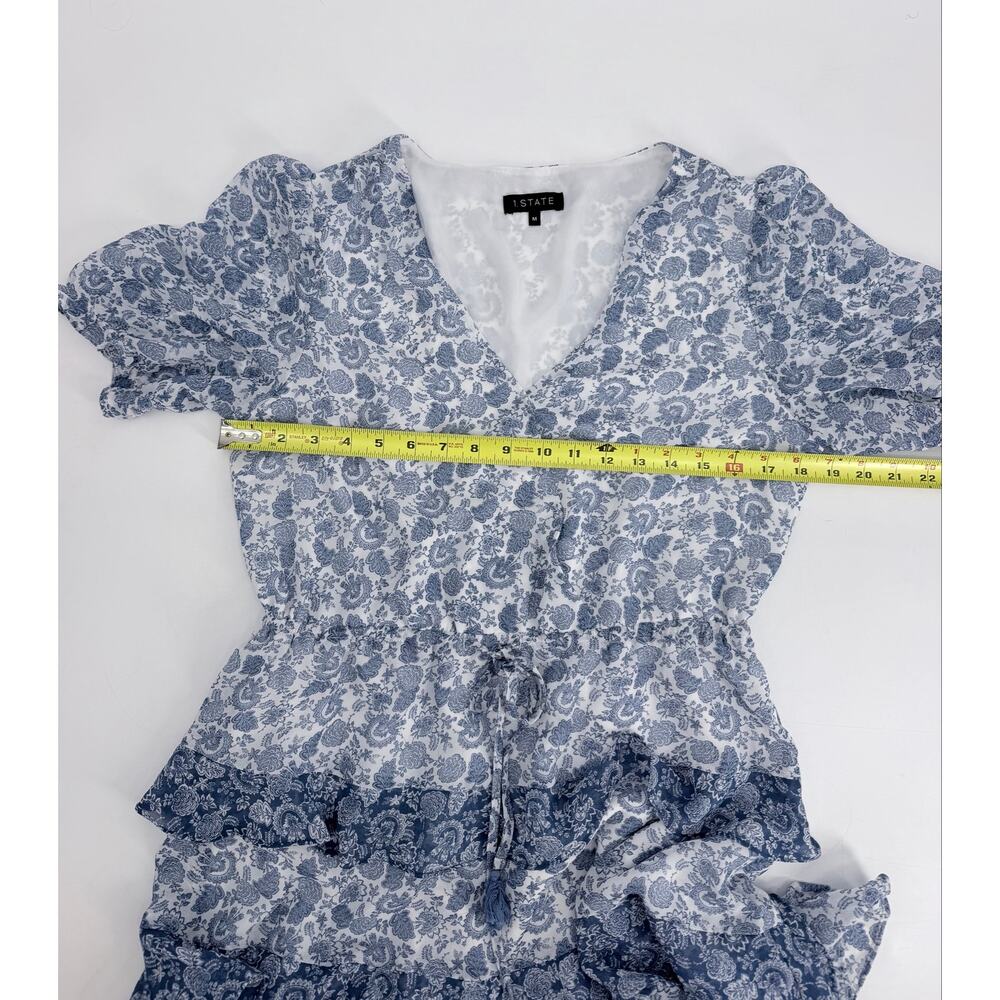 1.State Blue White Paisley Tiered Ruffle Mini Dress Puff Sleeve Tie Waist Medium - Picture 7 of 9